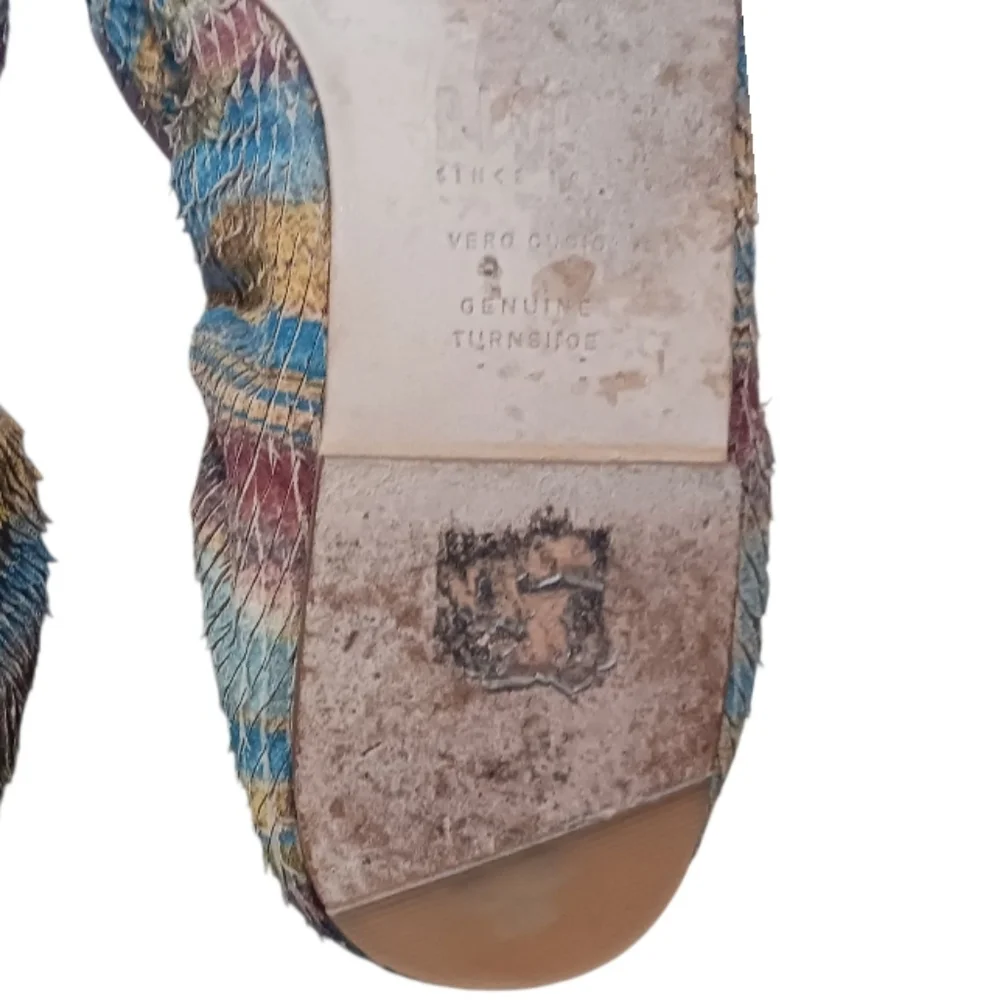 Bloch Textured SuedeTurnshoe Ballet Flats - Picture 14 of 15